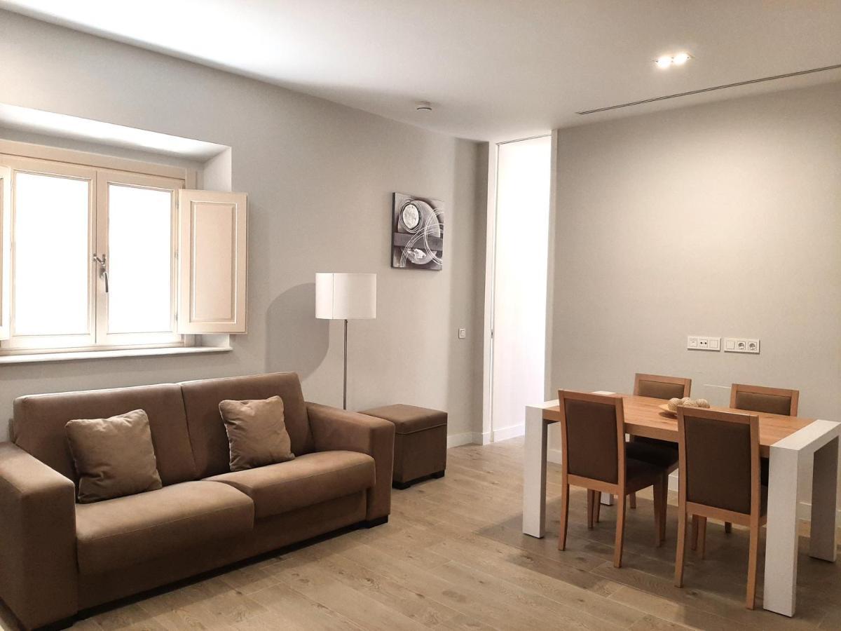 Apartamentos Pinar Malaga Centro מראה חיצוני תמונה