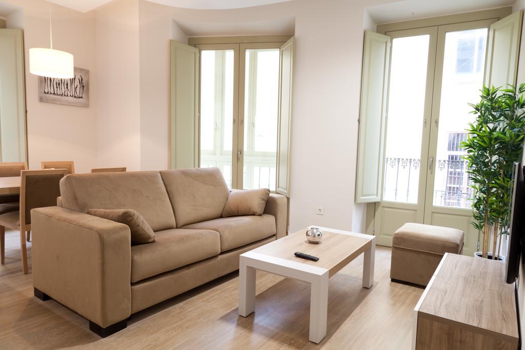 Apartamentos Pinar Malaga Centro חדר תמונה