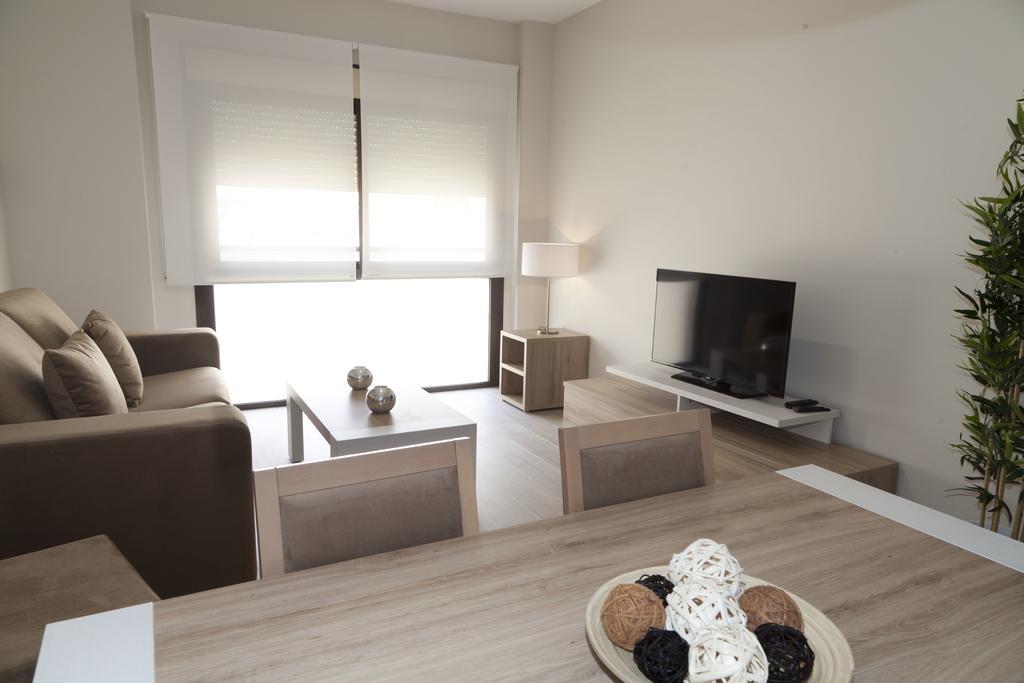 Apartamentos Pinar Malaga Centro מראה חיצוני תמונה