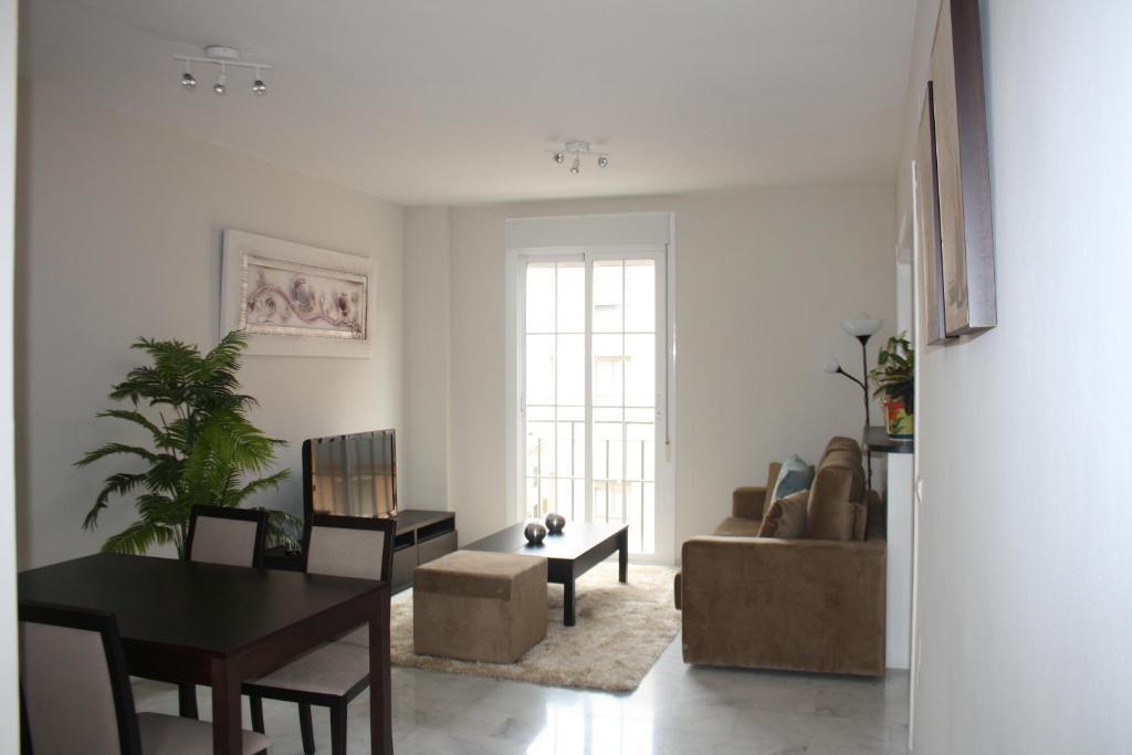 Apartamentos Pinar Malaga Centro חדר תמונה