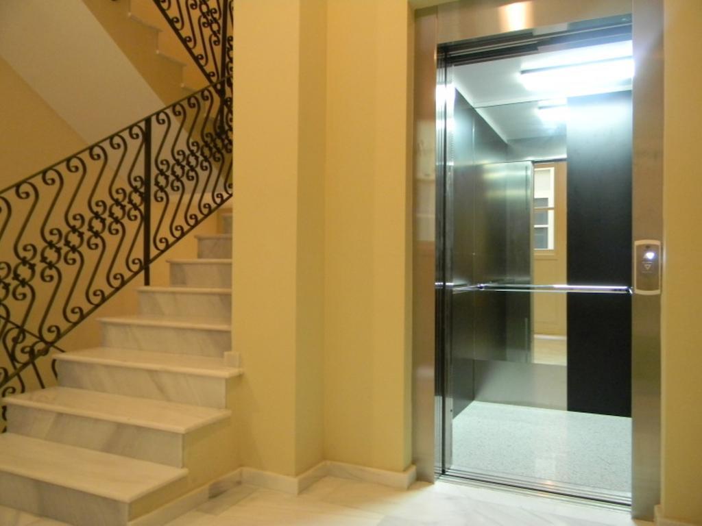 Apartamentos Pinar Malaga Centro מראה חיצוני תמונה