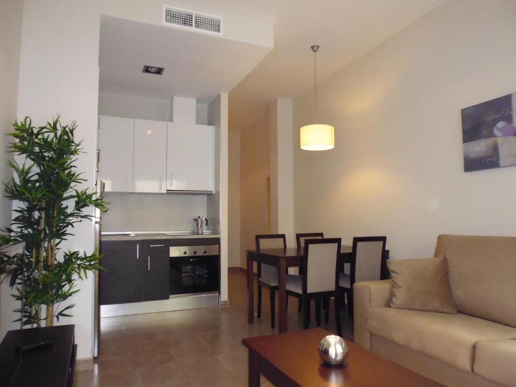 Apartamentos Pinar Malaga Centro חדר תמונה